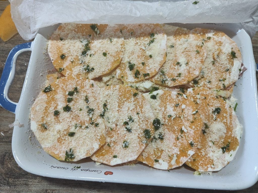 Parmigiana de abóbora com presunto e queijo