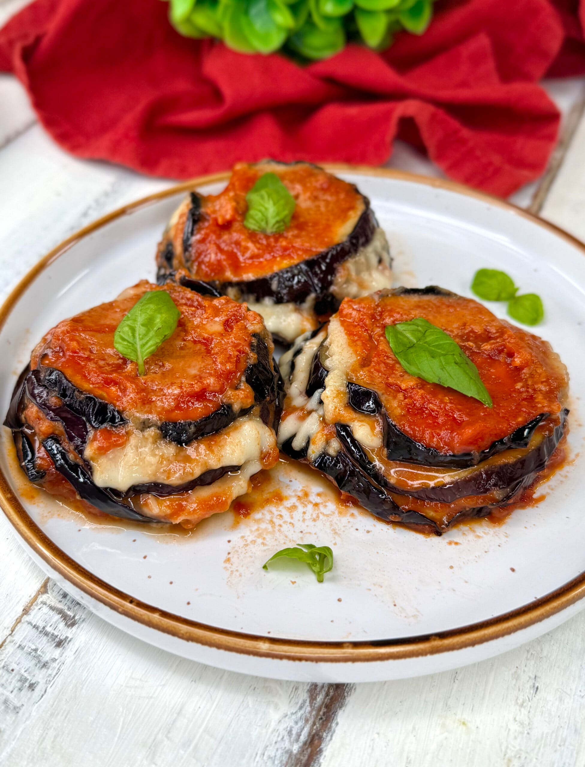 Mini parmegianas de berinjela na fritadeira a ar