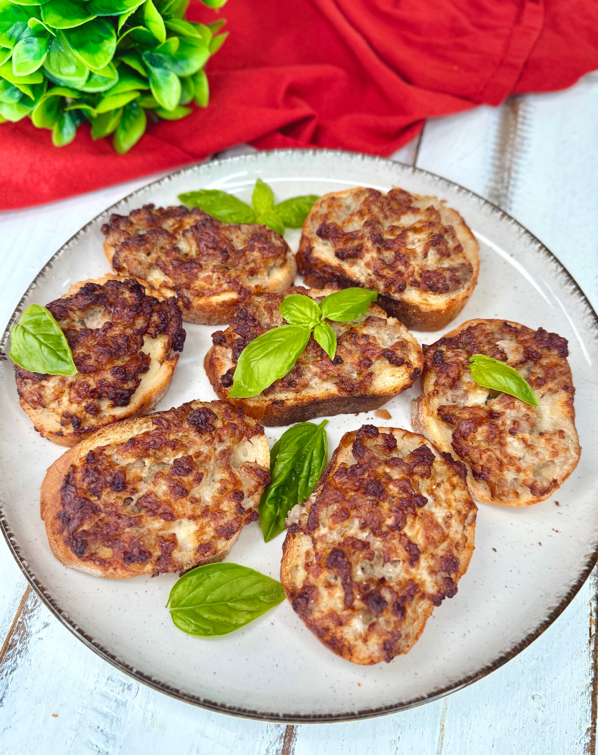Bruschettas de linguiça e stracchino – na fritadeira a ar ou no forno