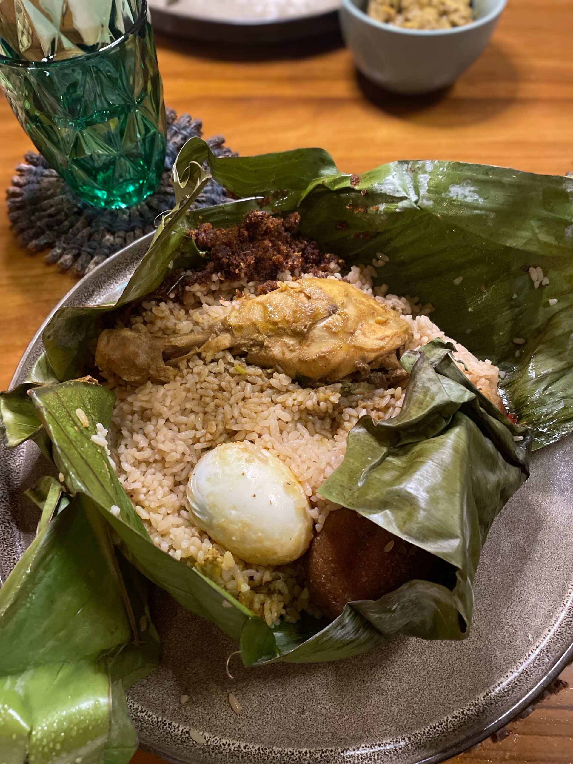 Lamprais de frango, prato único do Sri Lanka