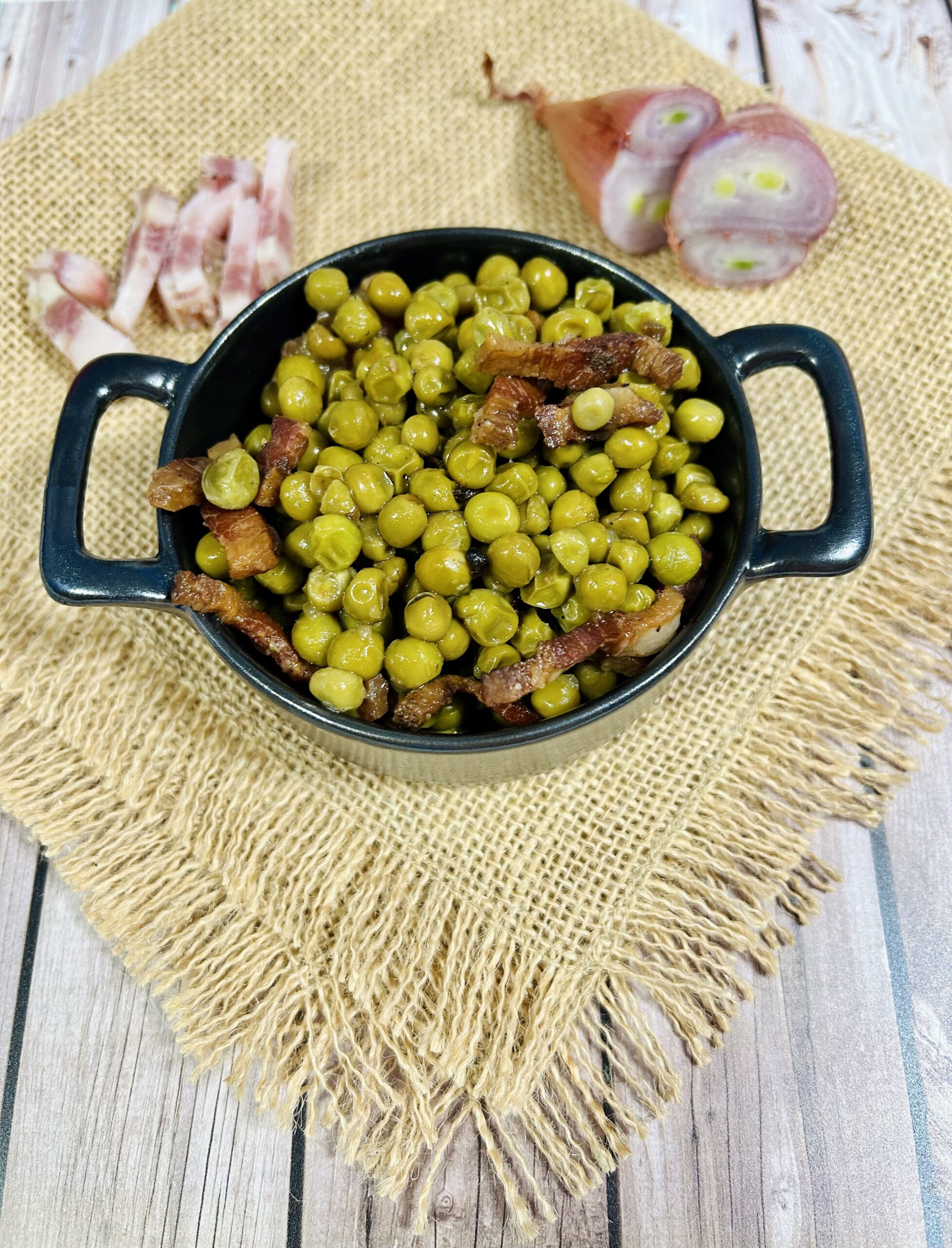 Ervilhas com guanciale