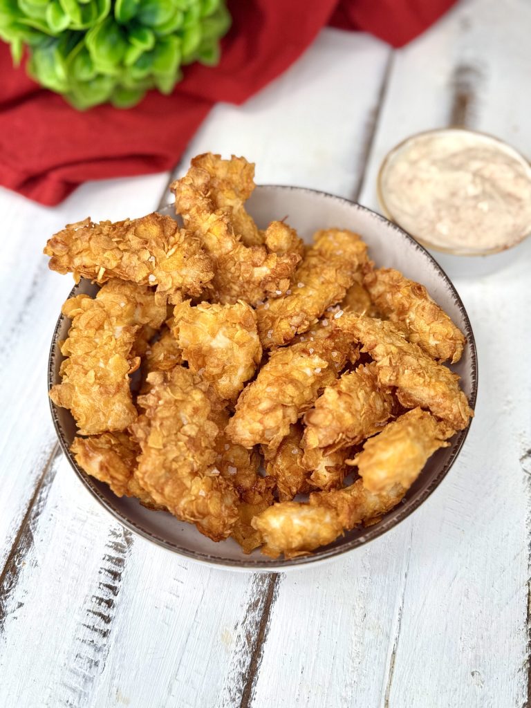 Tirinhas de frango crocantes na fritadeira a ar