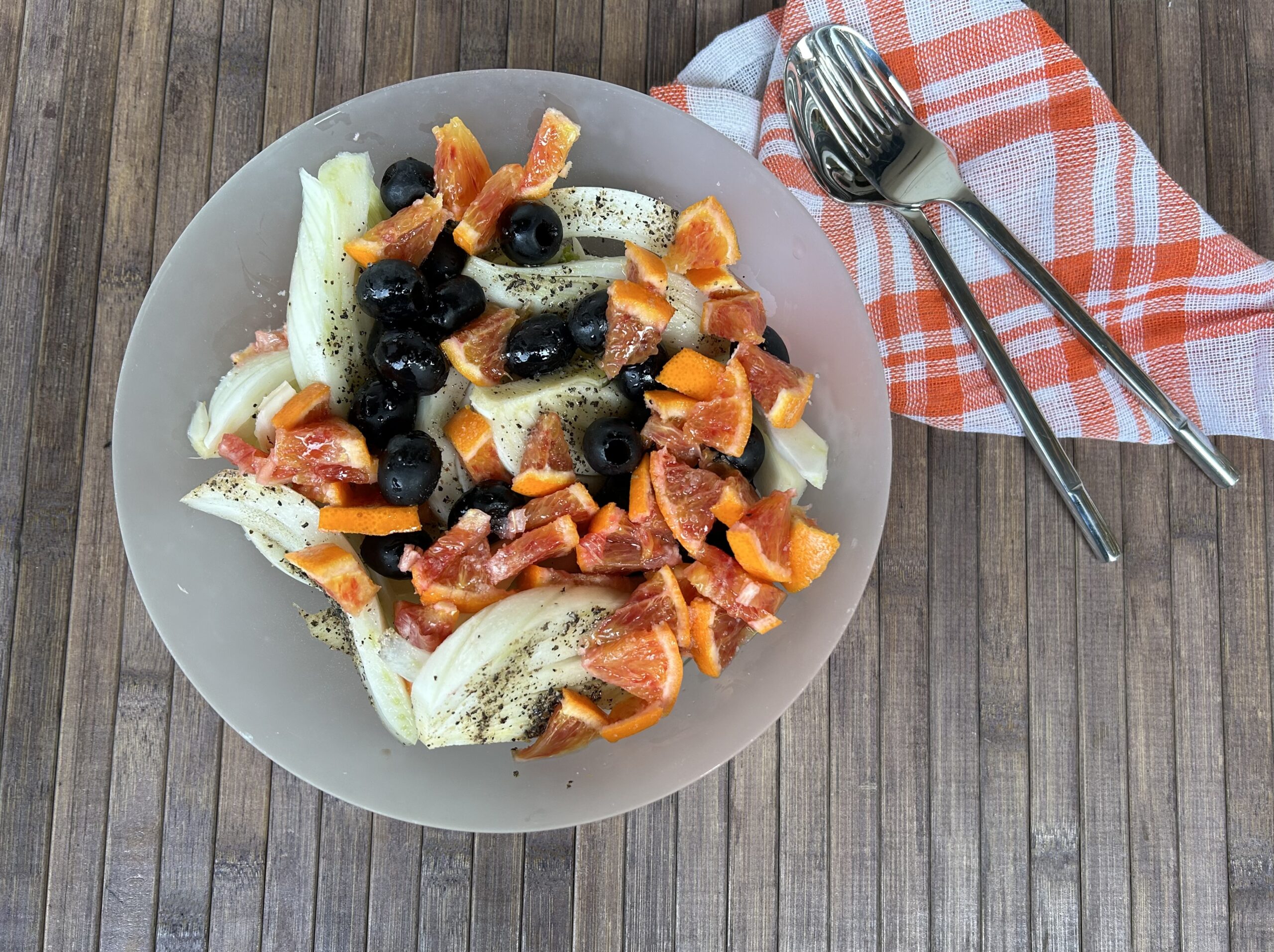 Salada de erva-doce e laranja