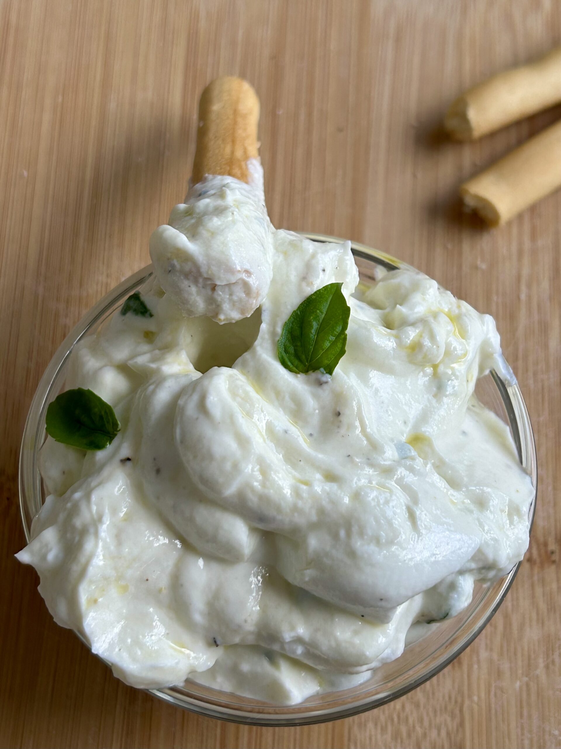 Molho de iogurte rápido: pronto em 1 minuto