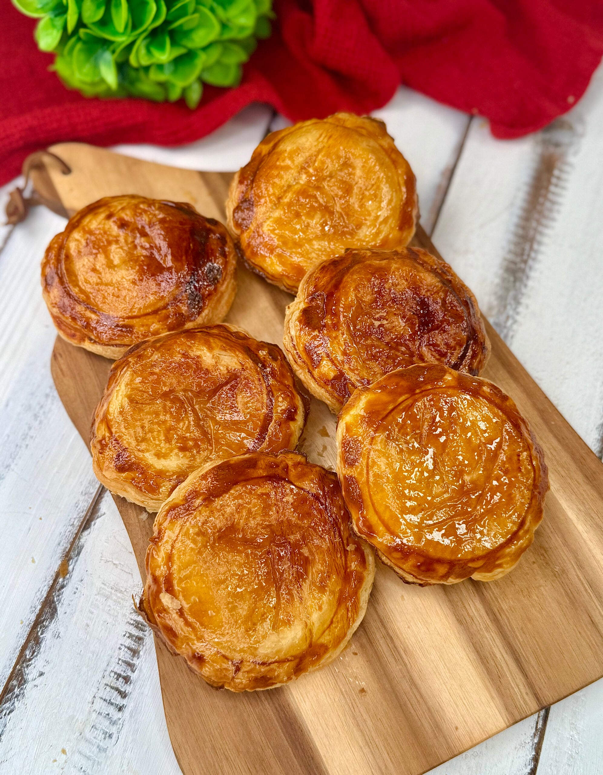 Pizzinhas folhadas de Cagliari