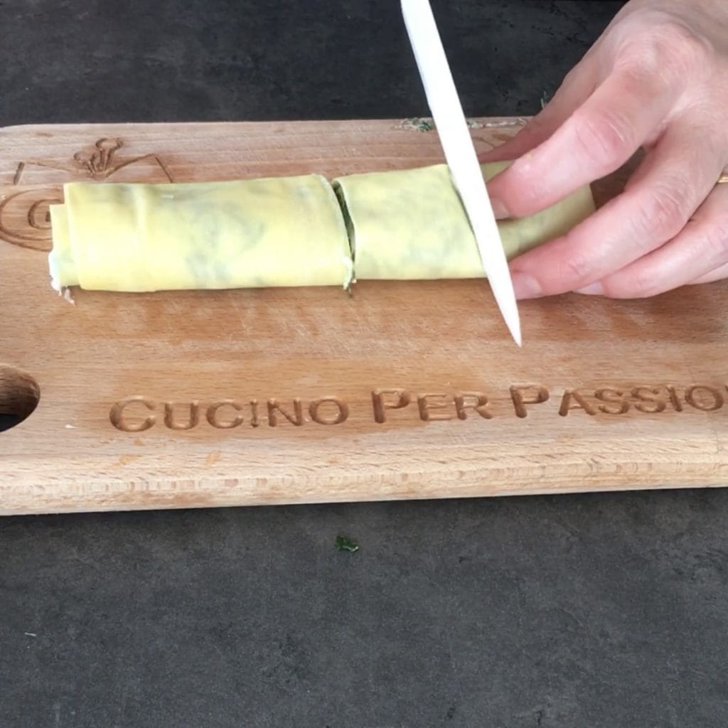 Lasanha enrolada de espinafre e ricota