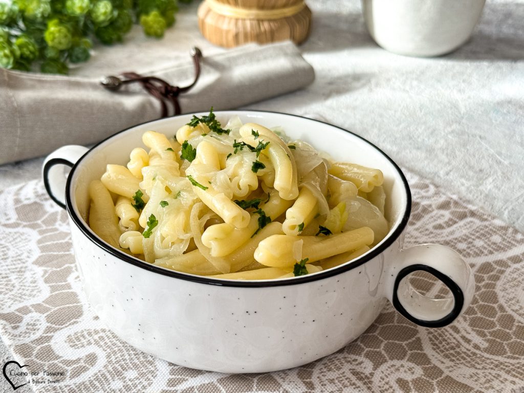 Macarrão com cebola