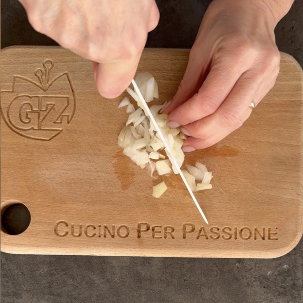 Pasta 3 P ervilhas presunto e creme de leite