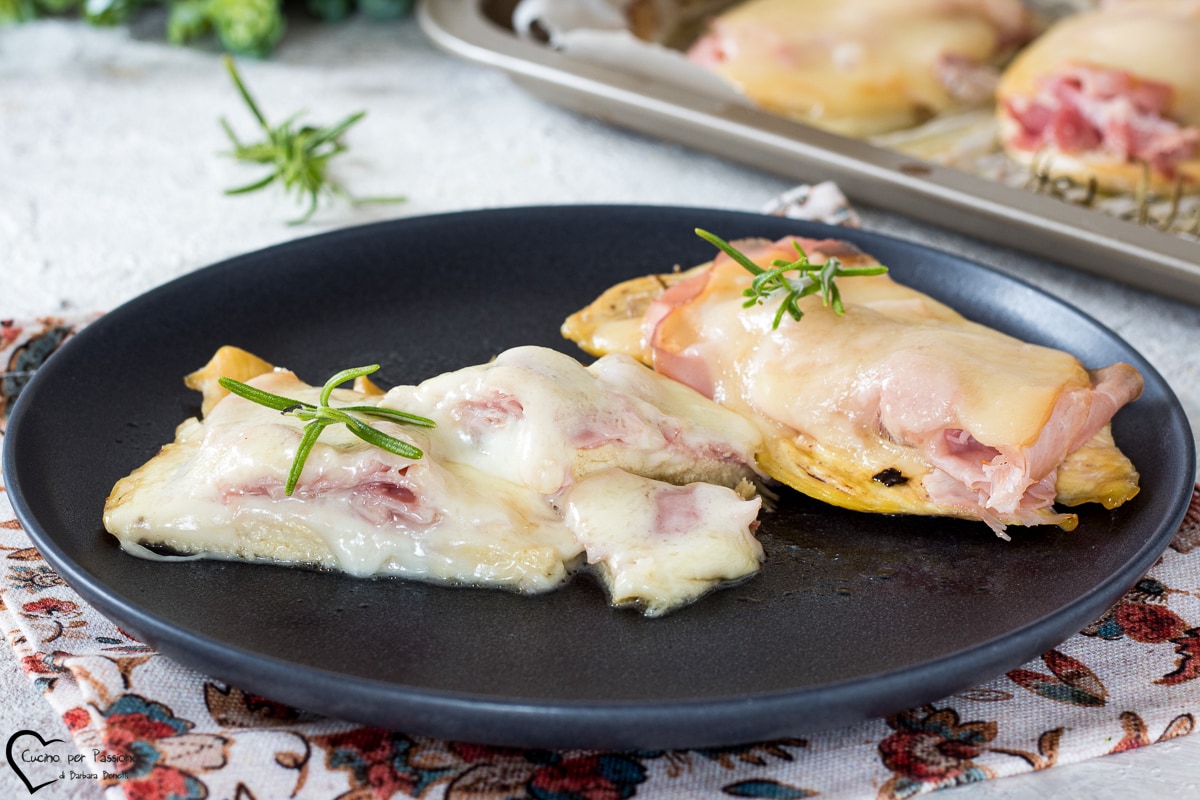 PEITO DE FRANGO COM PRESUNTO E PROVOLONE