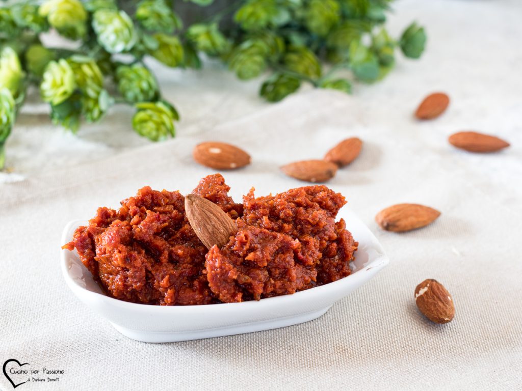 Pesto de tomates secos e amêndoas