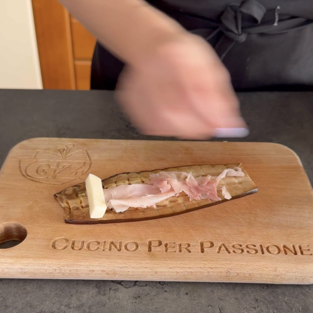 rolinhos com berinjelas grelhadas