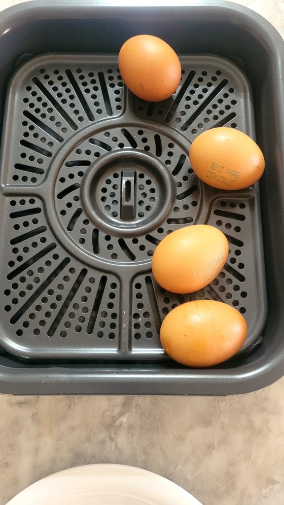 ovos cozidos na airfryer