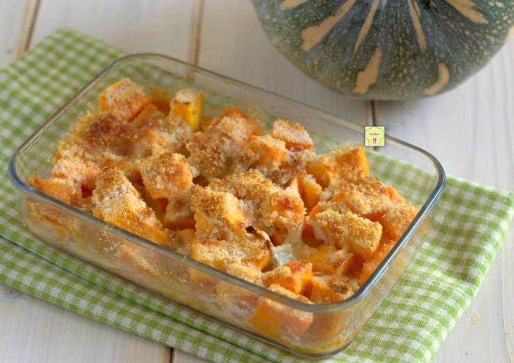 Abóbora com gorgonzola assada