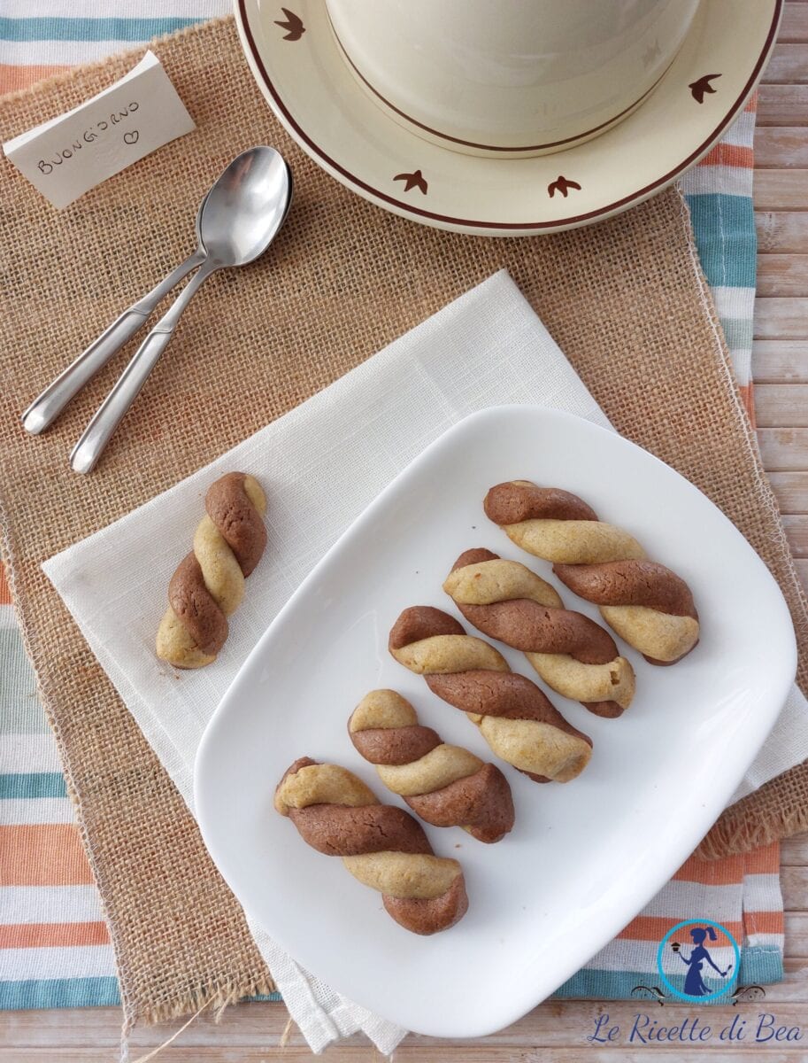Biscoitos Trançados com Trigo Sarraceno
