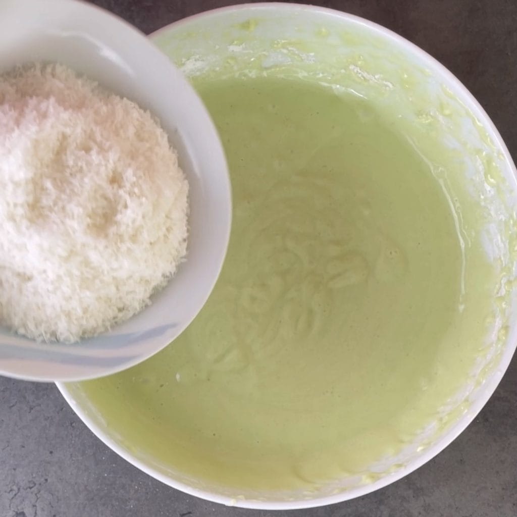 bolo de menta e coco