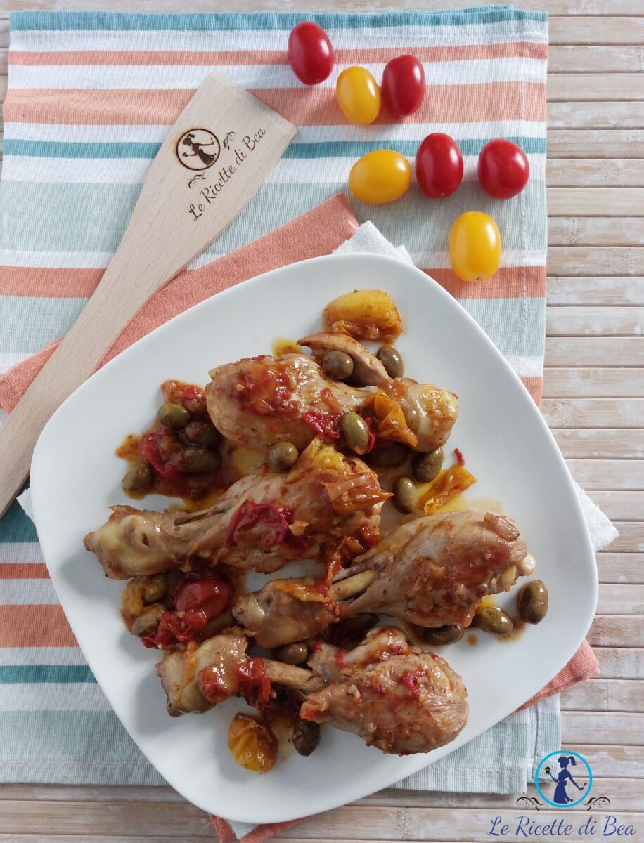 Coxas de Frango com Azeitonas Taggiasche e Tomatinhos Receita na Panela