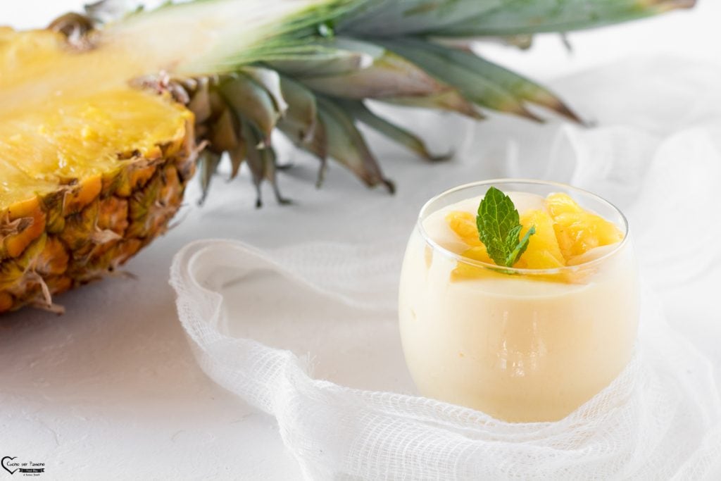 Creme de mascarpone e abacaxi