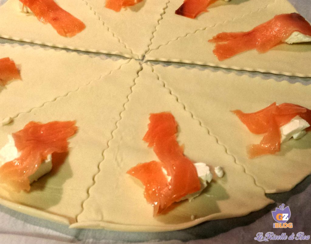 croissants com salmão