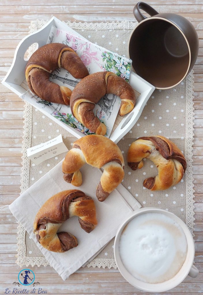 croissant delicioso para o café da manhã
