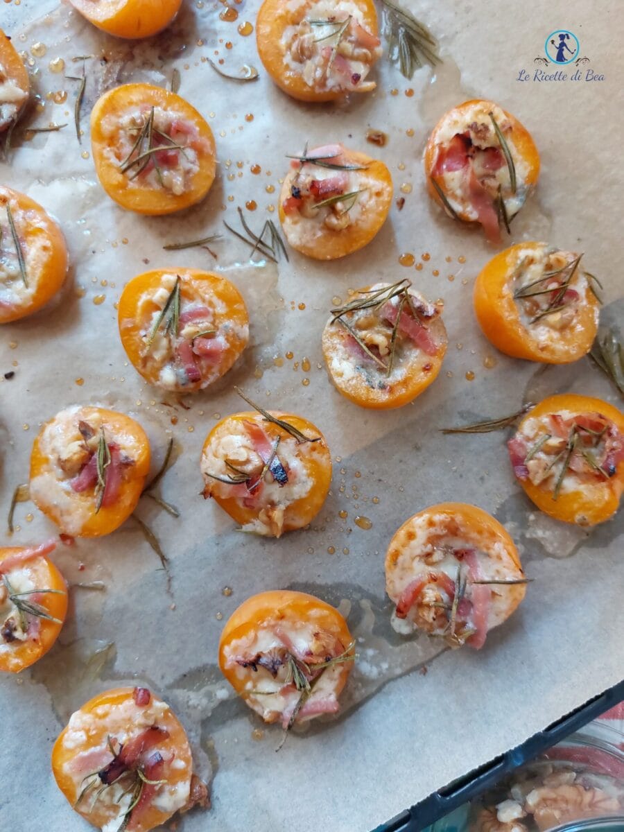 Damasco Gorgonzola Nozes e Speck ao forno