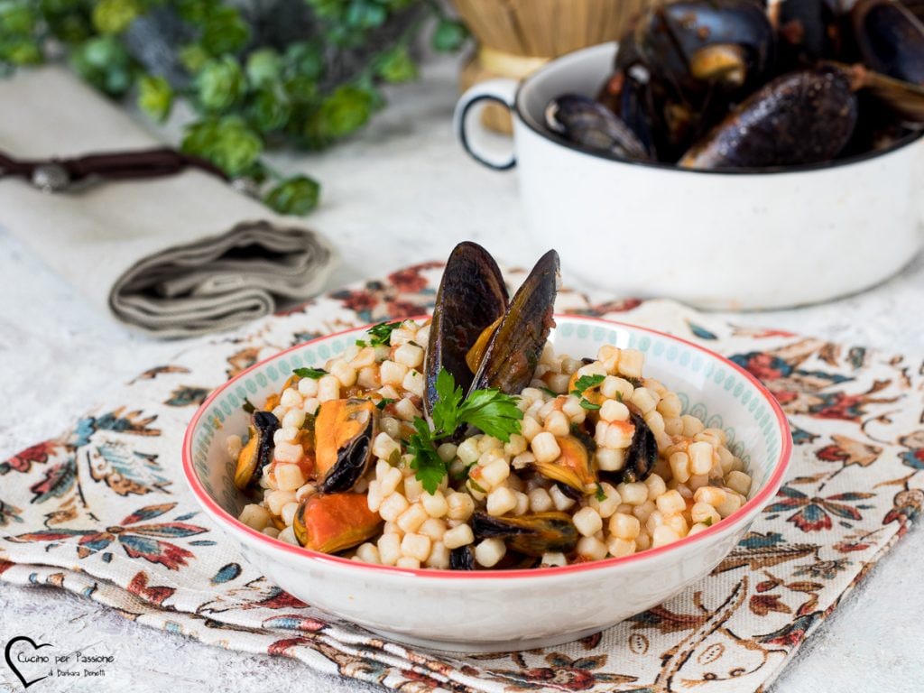 fregola com mexilhões