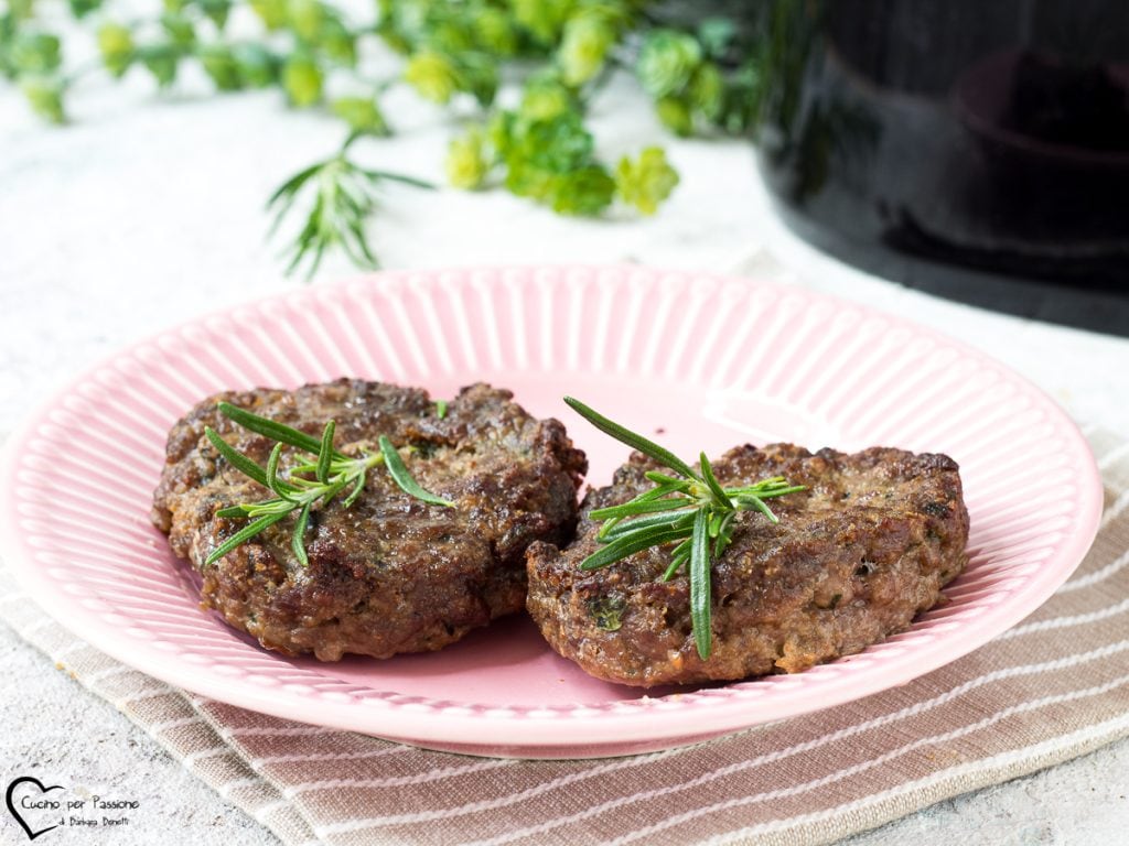 hambúrguer na fritadeira sem óleo