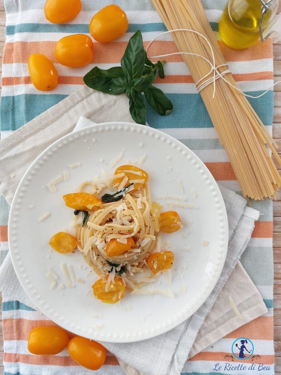 Massa com Tomates Cereja Amarelos