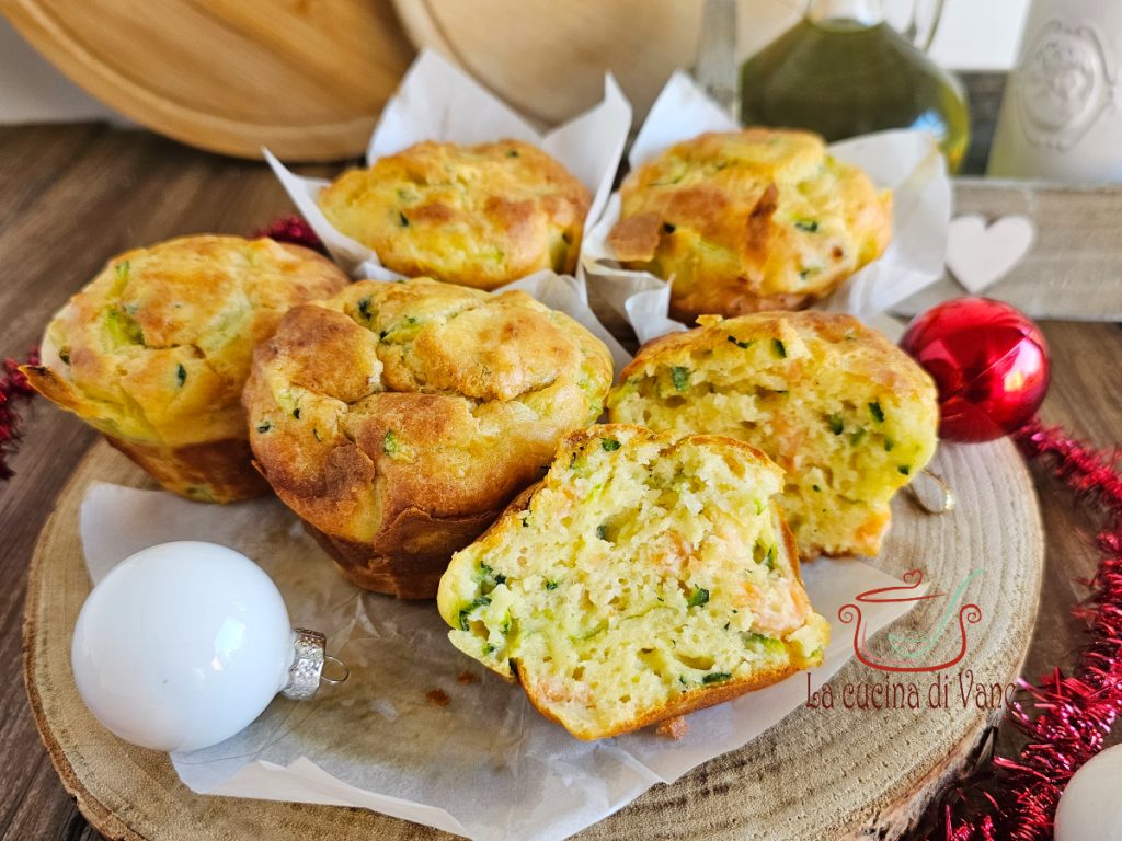 muffins salgados de iogurte com salmão e abobrinha