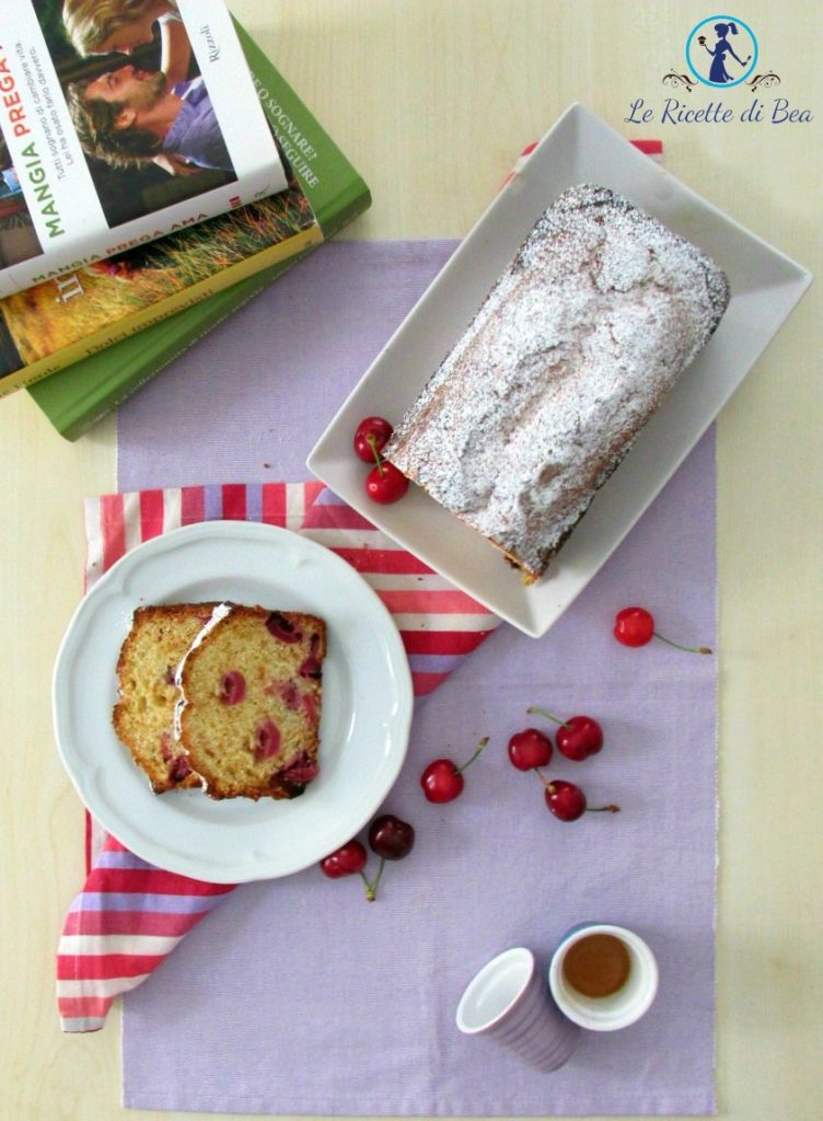 plumcake com cerejas