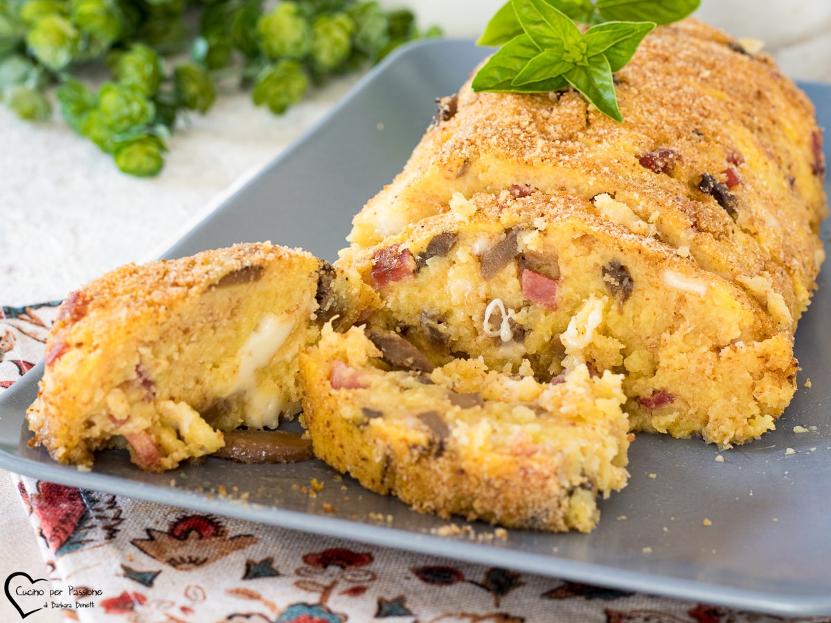 ROLO DE BATATA E COGUMELOS