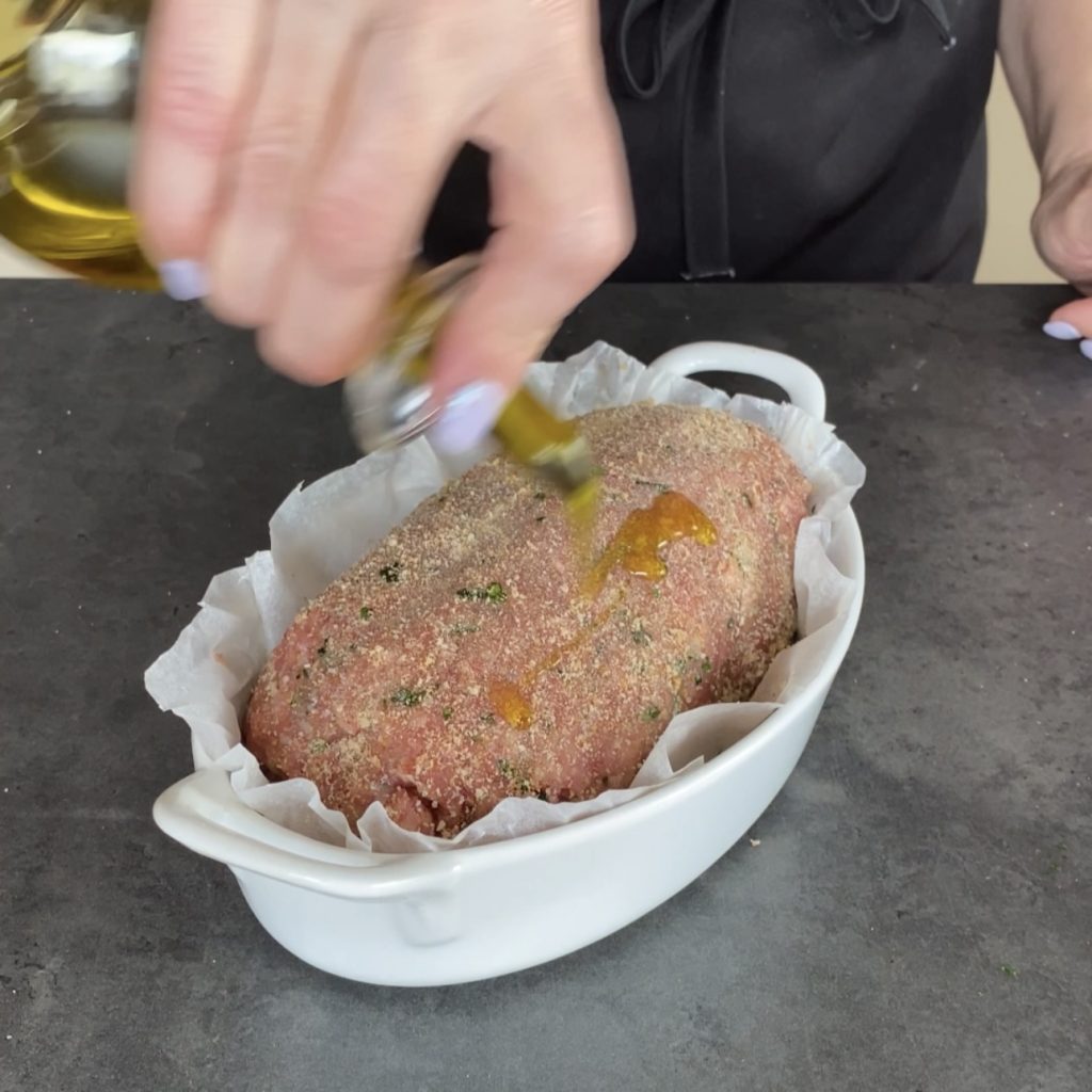 rolo de carne com molho de atum