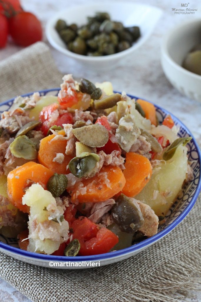 Salada de atum e batatas
