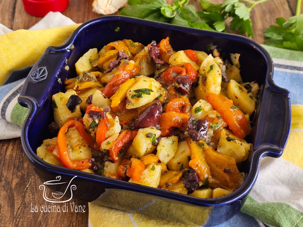 salada de pimentões e batatas