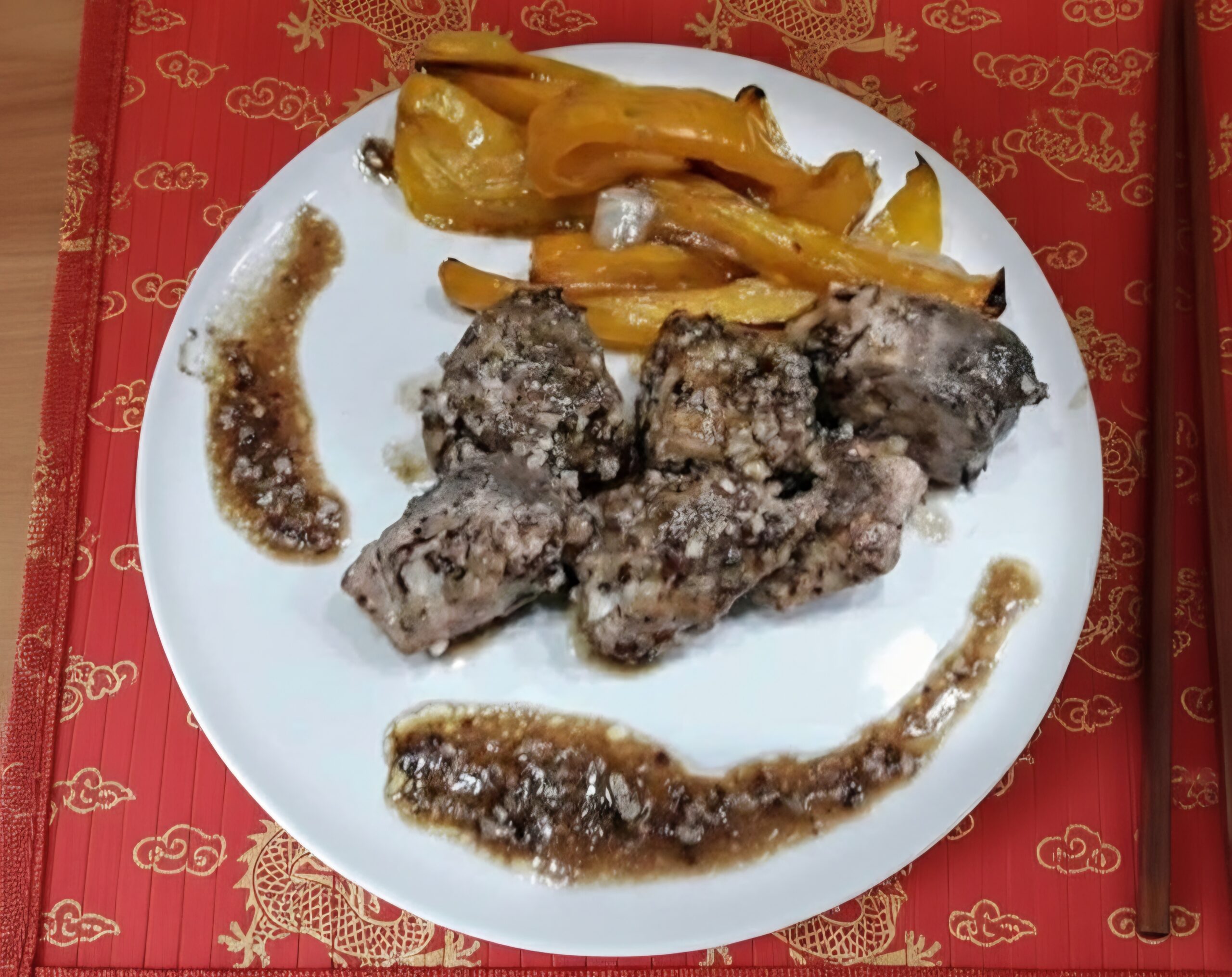 Atum com amêndoas e molho de soja