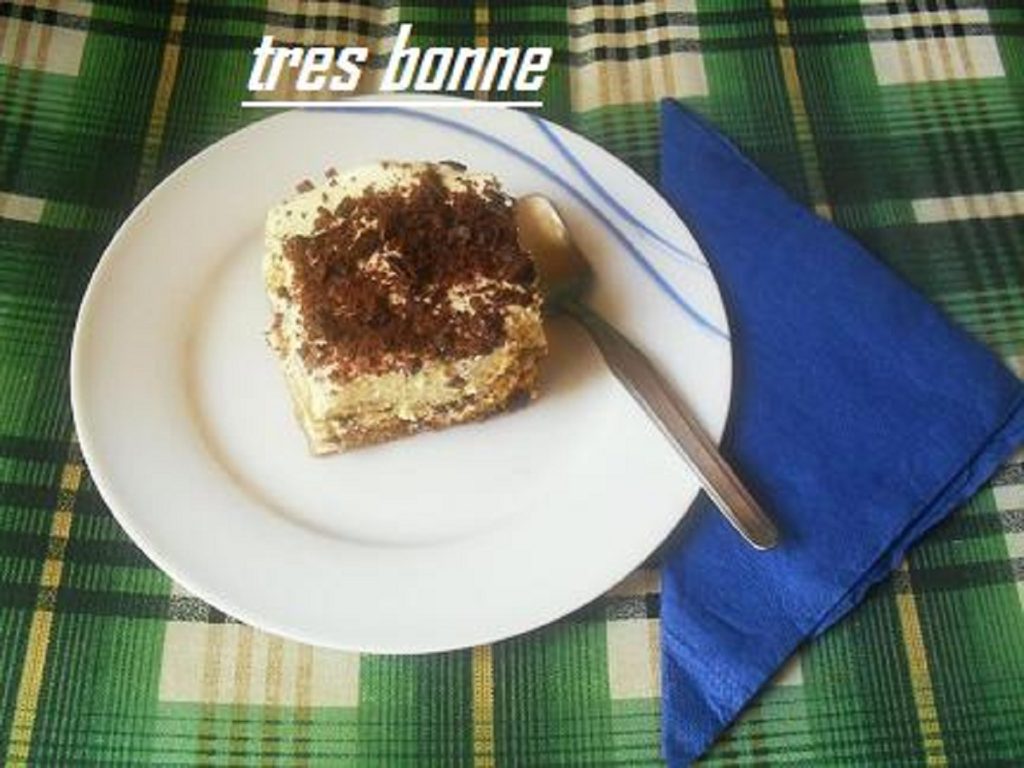 Tiramisù clássico de cacau