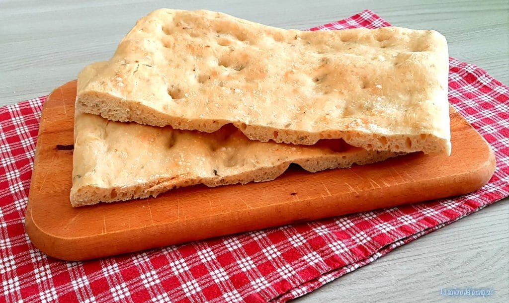 Focaccia aromatizada