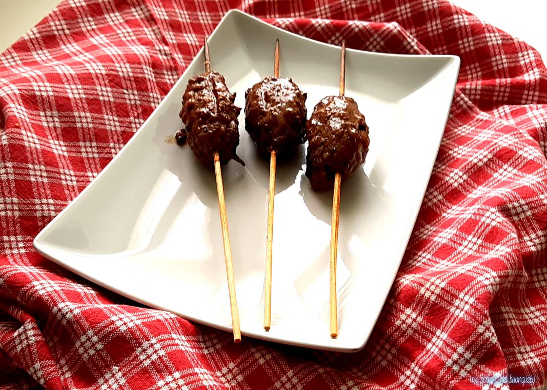 Espetinhos de carne Kofta