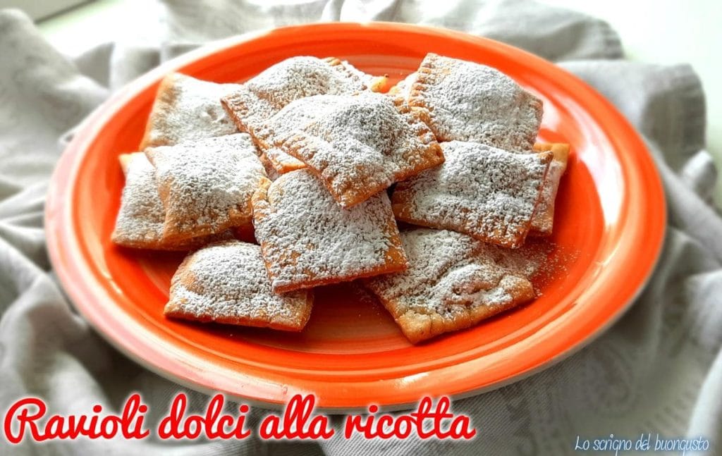 Ravióli doces com ricota
