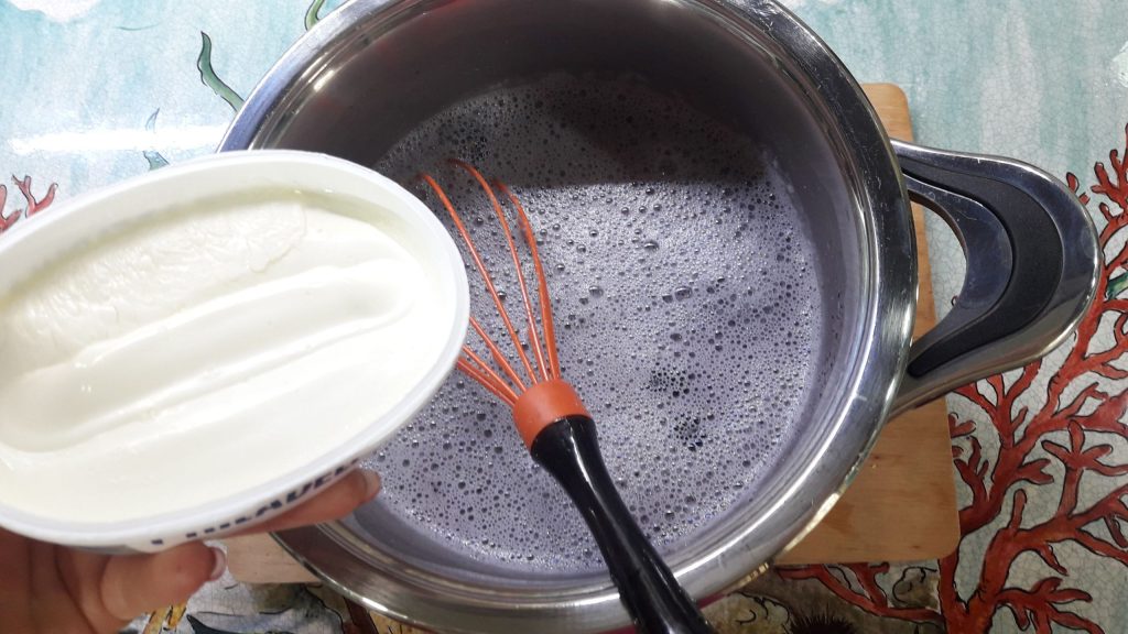 Cheesecake fria light de amoras