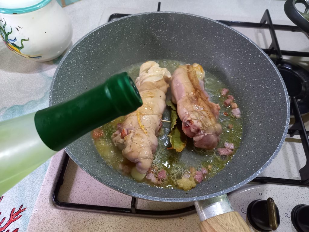 Lombo de coelho com creme verde