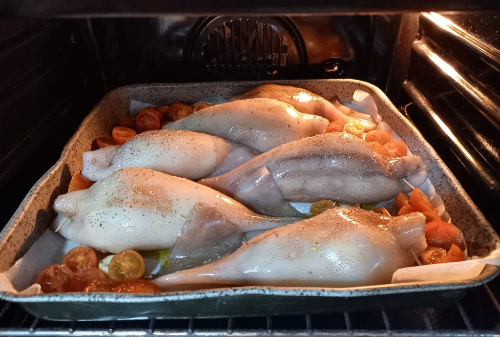 Lulas e calamares recheados ao forno