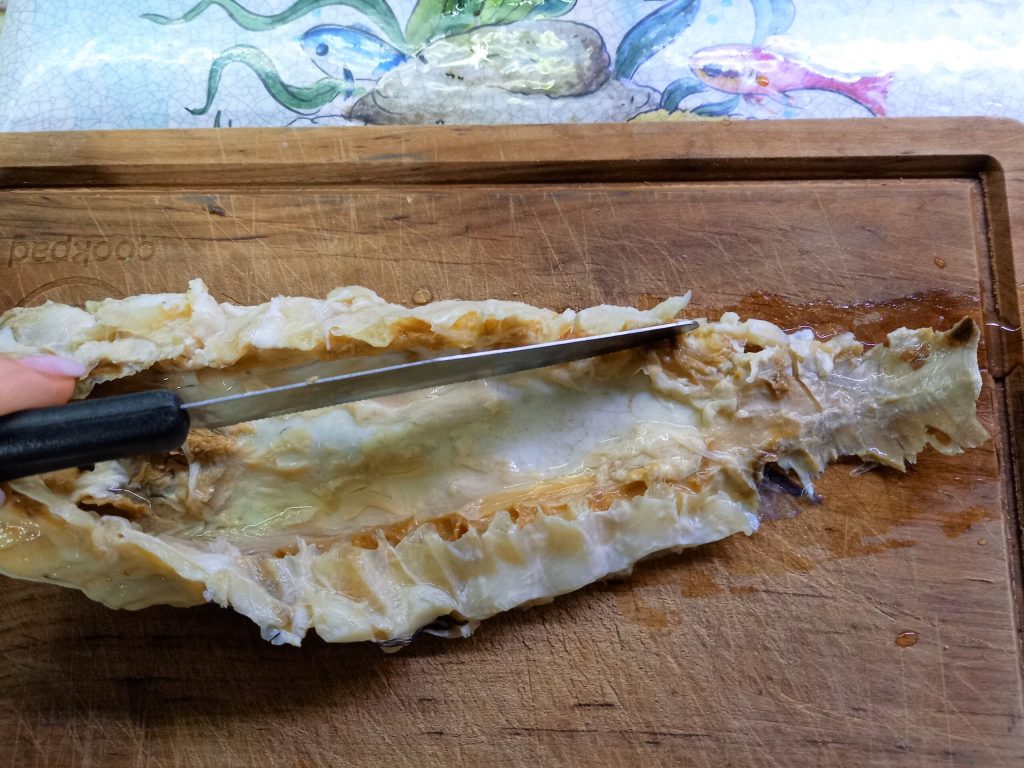 Rolinhos de tripa de bacalhau à moda de Messina