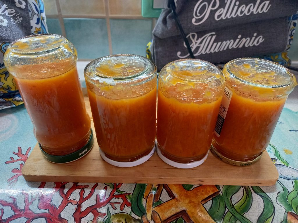 Compota de pêssego sem açúcar