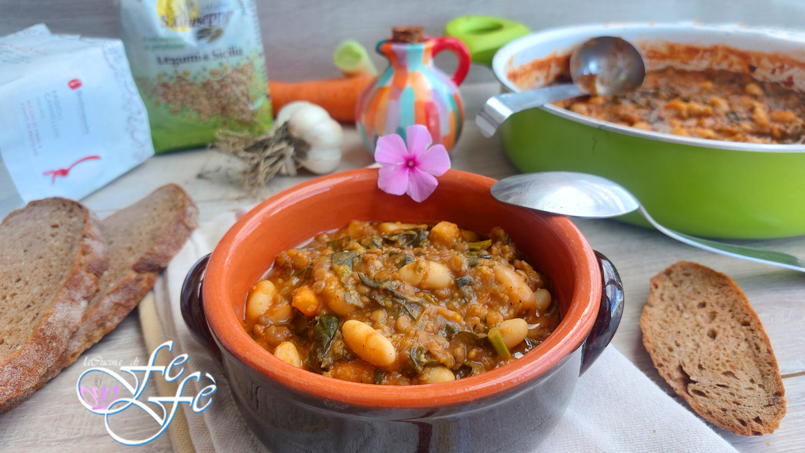 SOPA DE CANNELLINI, LENTILHAS E COUVE NERO