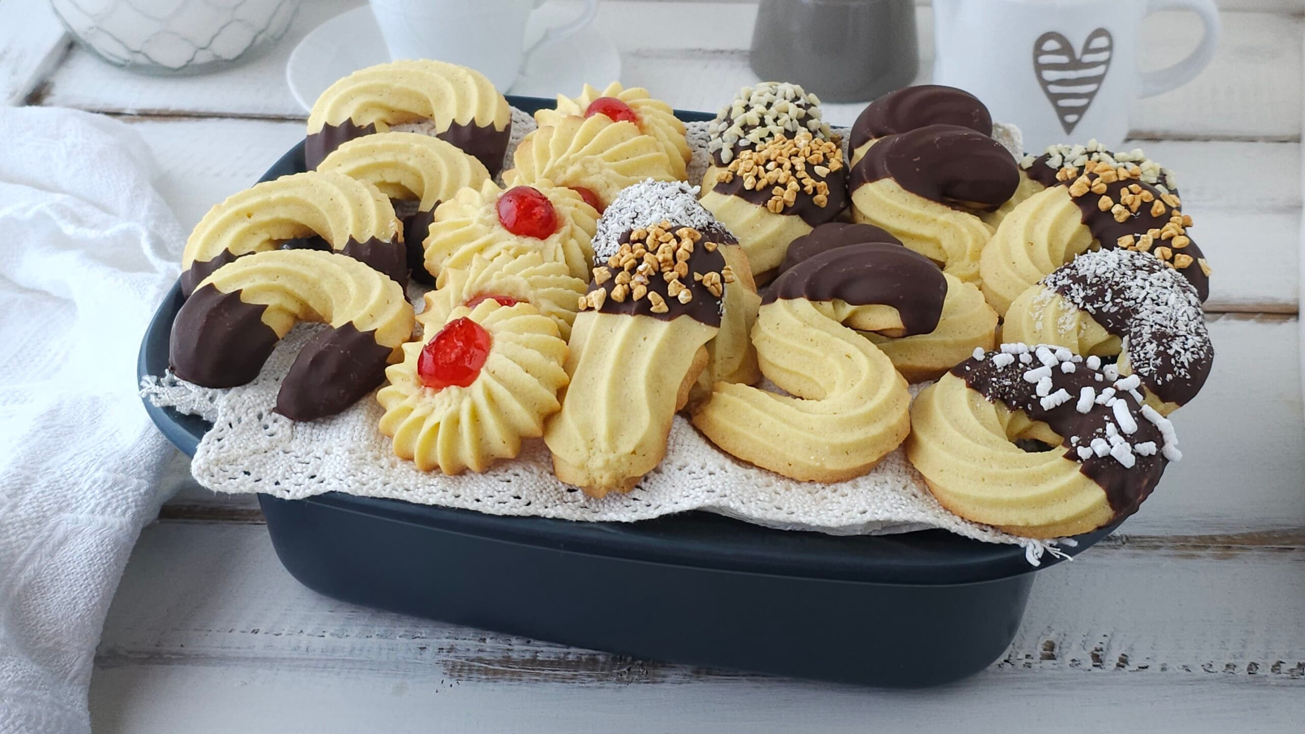 Biscoitos de massa montada