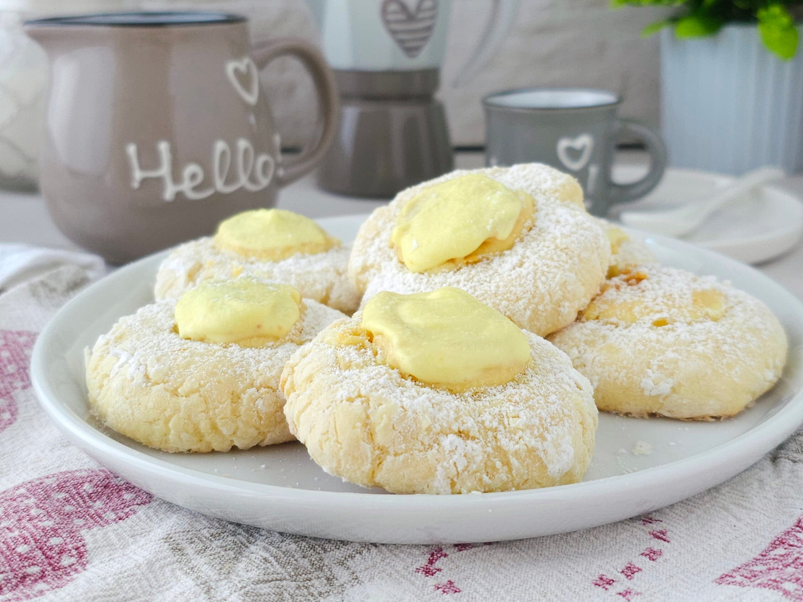 Biscoitos com lemon curd