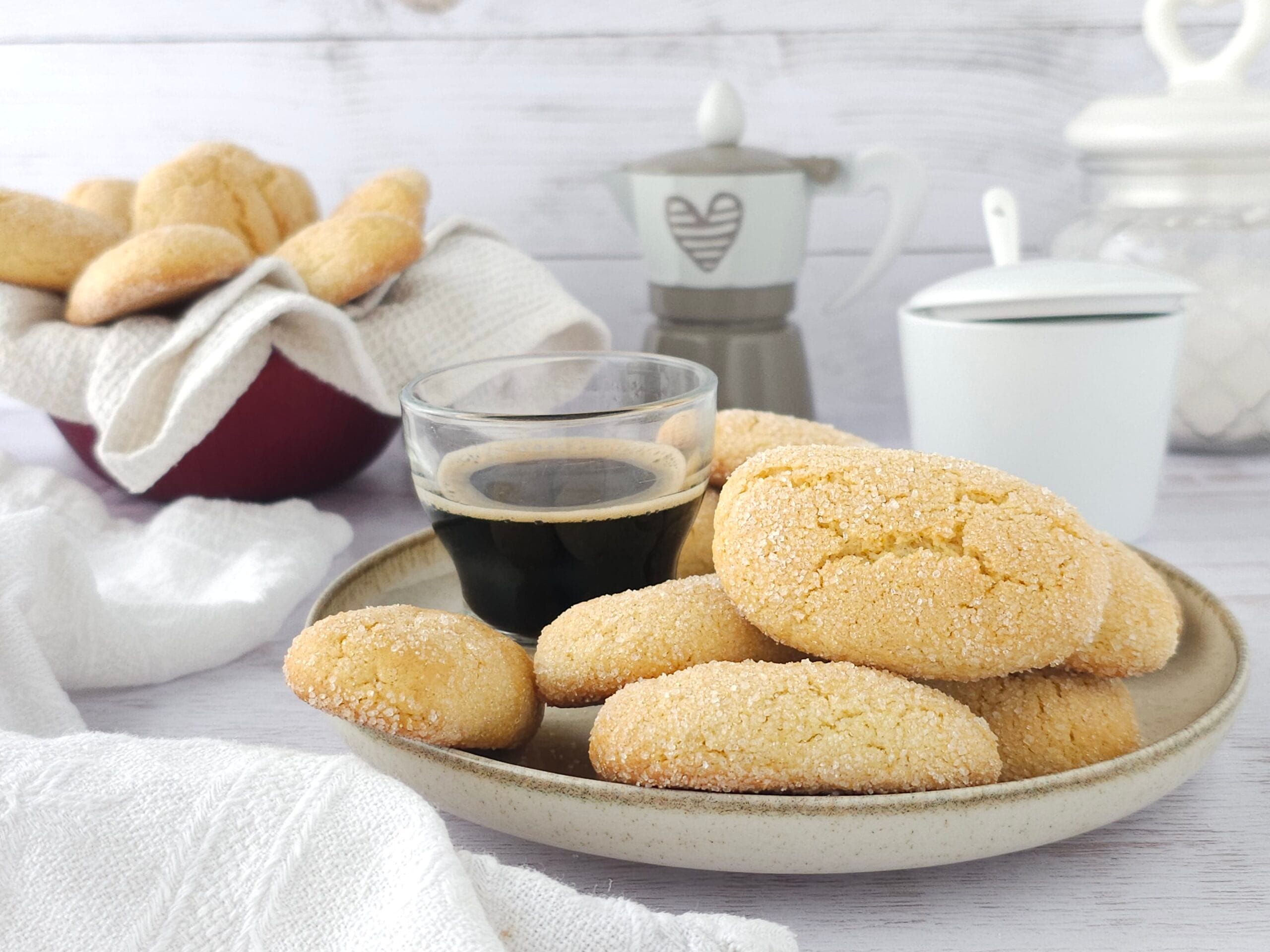 Biscoitos de Molhar com Sêmola de Trigo Re-processada e Farinha de Arroz