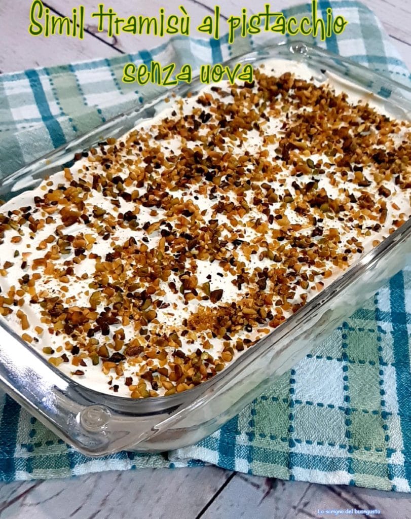 Simil tiramisù de pistache sem ovos