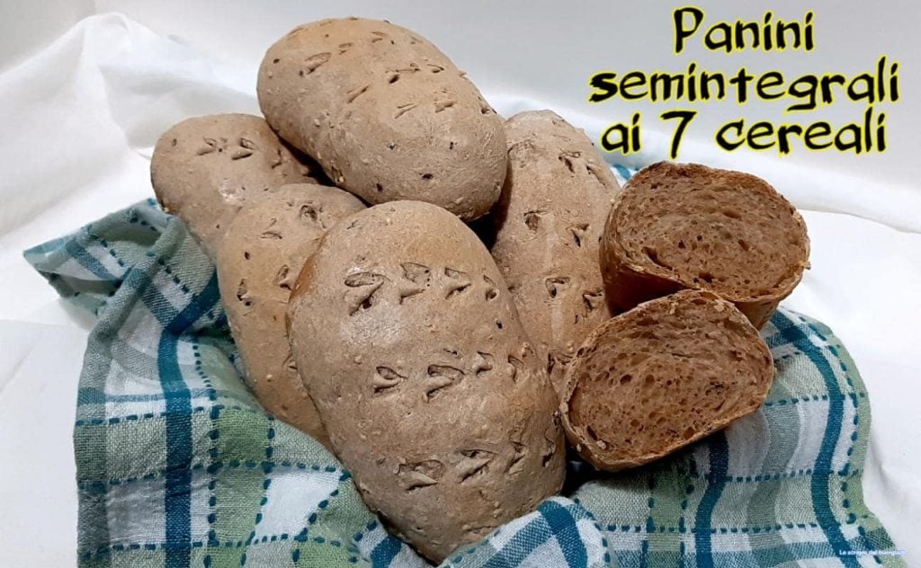 Pães semi-integrais de 7 cereais