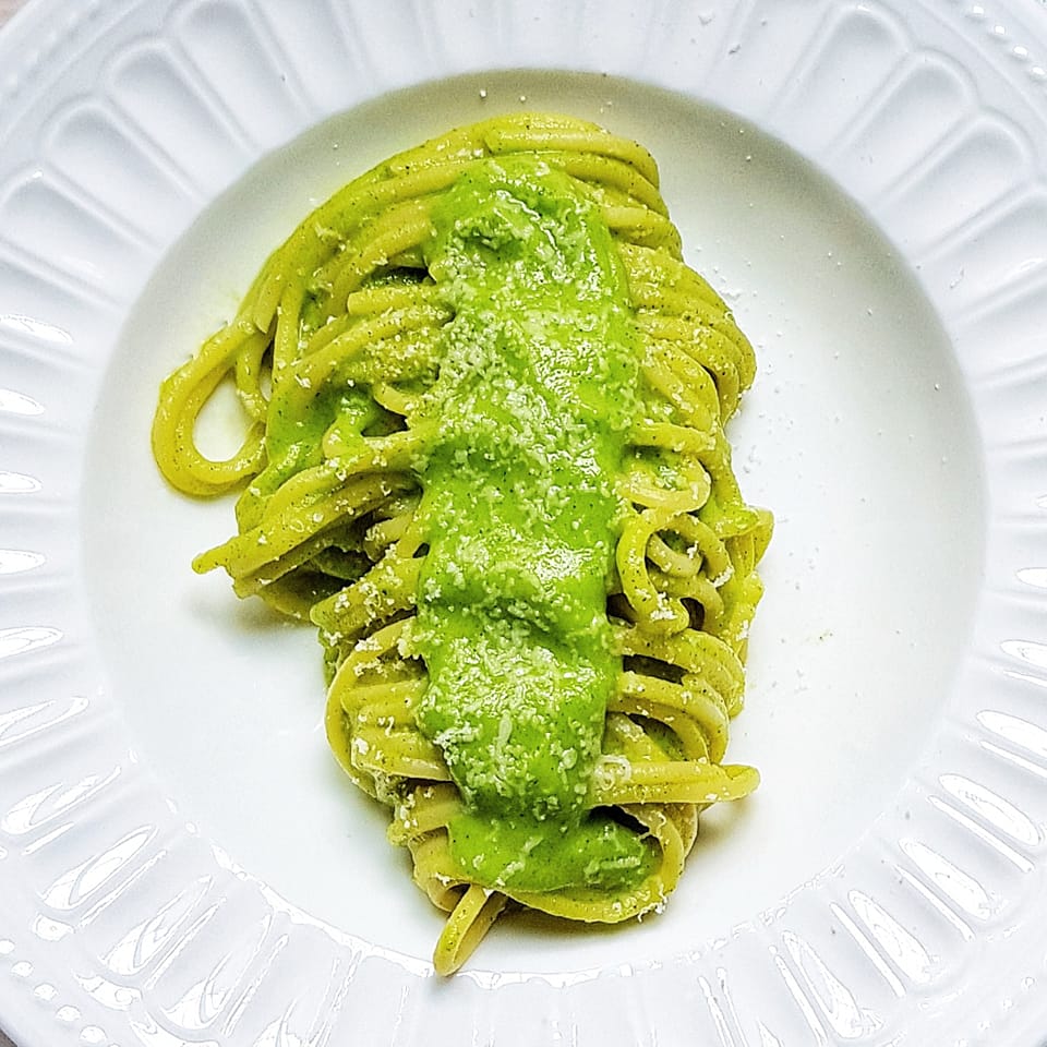 pesto de abobrinha e amêndoas